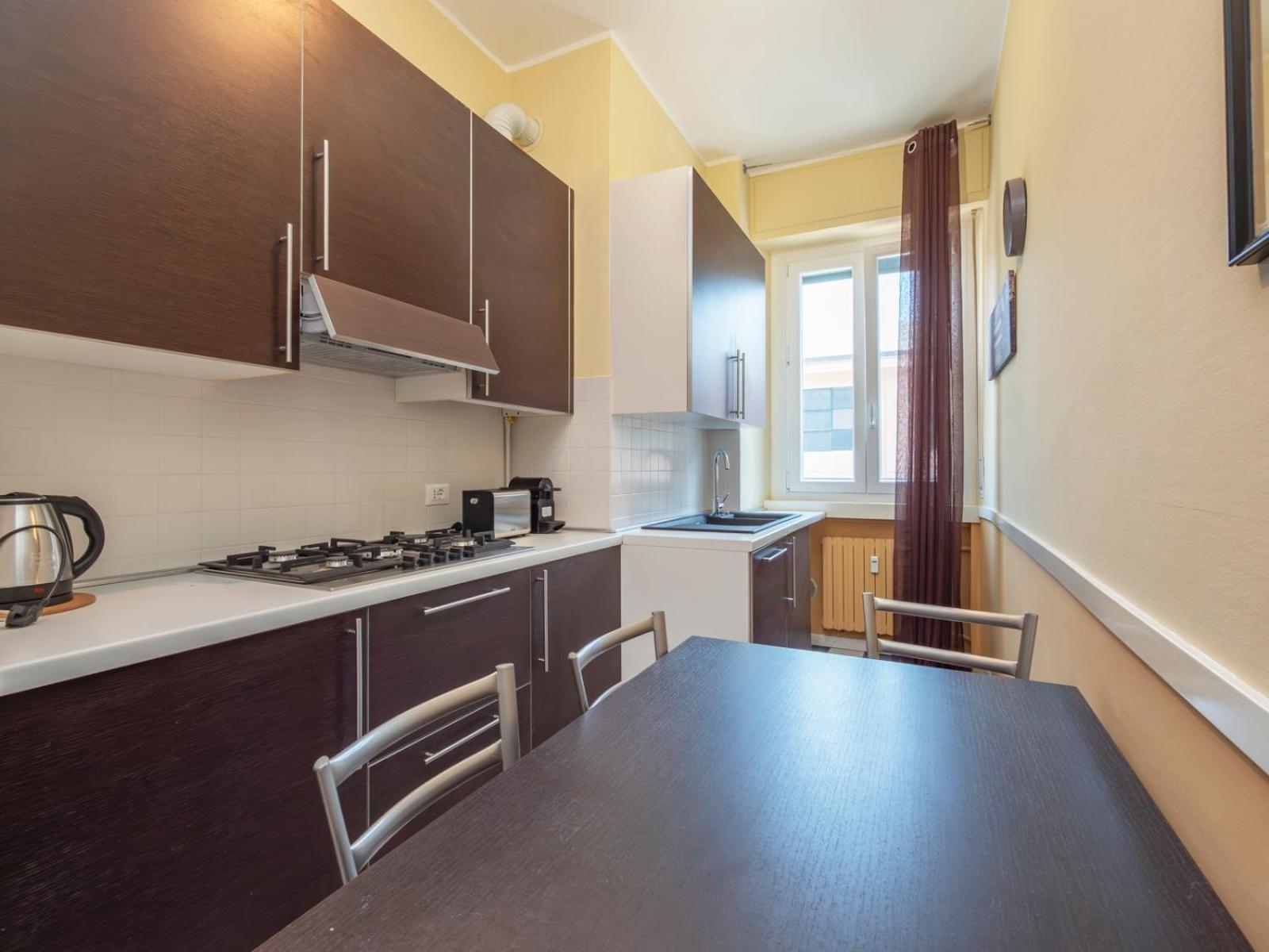 I-host - Lucania 12 Apartment