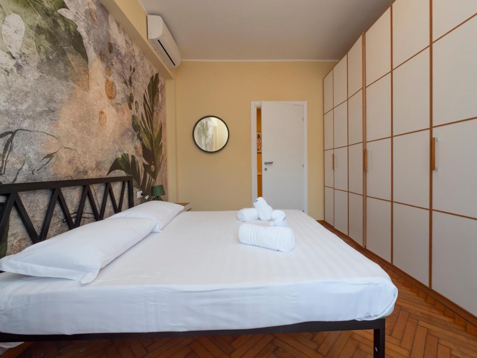 Apartment I-host - Lucania 12 *
